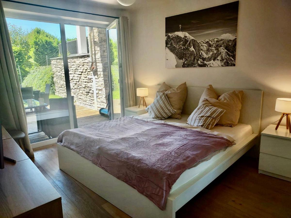 Zentral, ruhig&stilvoll mit Bergpanorama+ Garten Garmisch-Partenkirchen Esterno foto